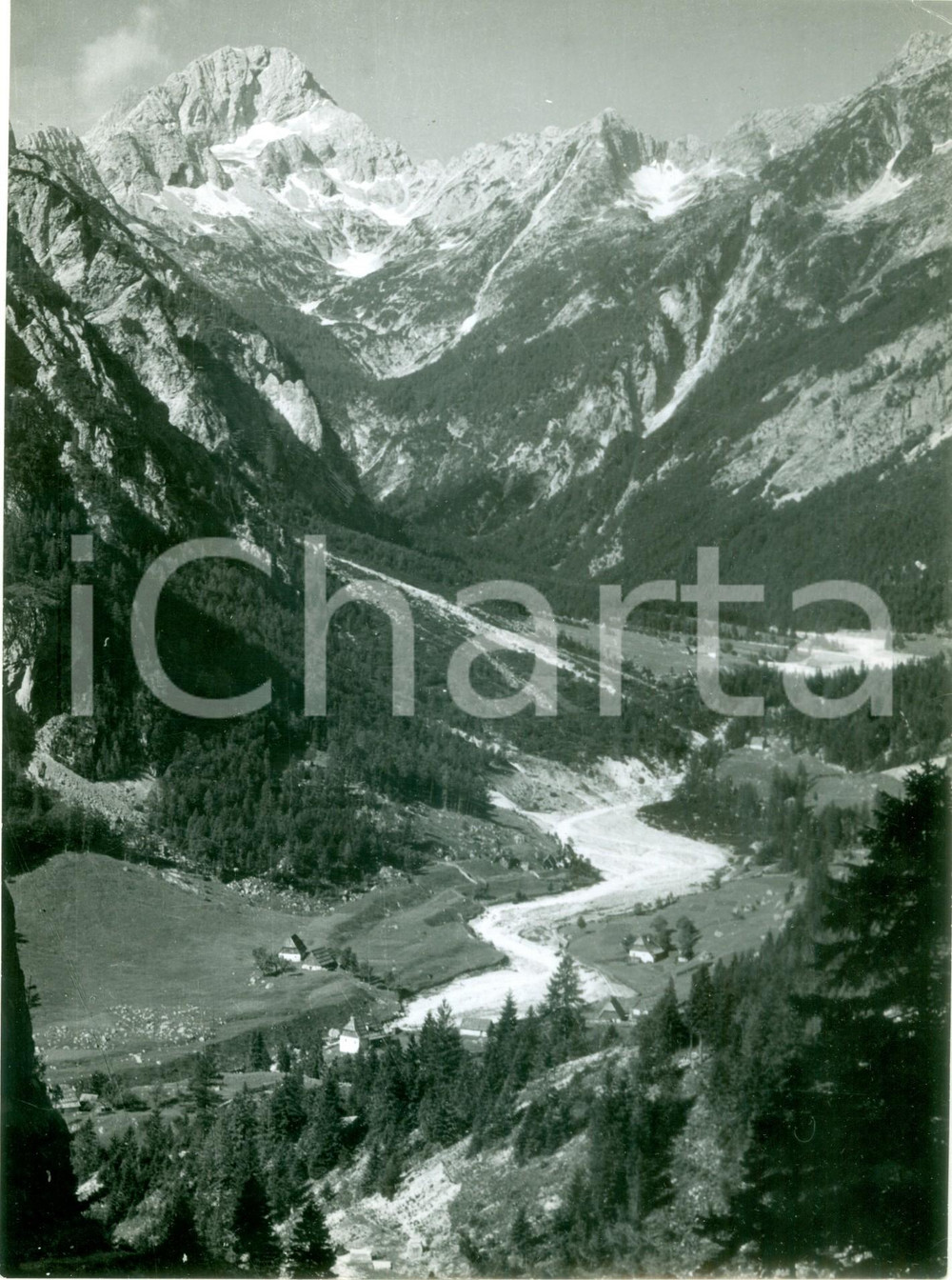 Fotografia d epoca originale 1960 ca PLEZZO SLOVENIA Panorama valle del SOCA a TRENTA Vera fotografia 1