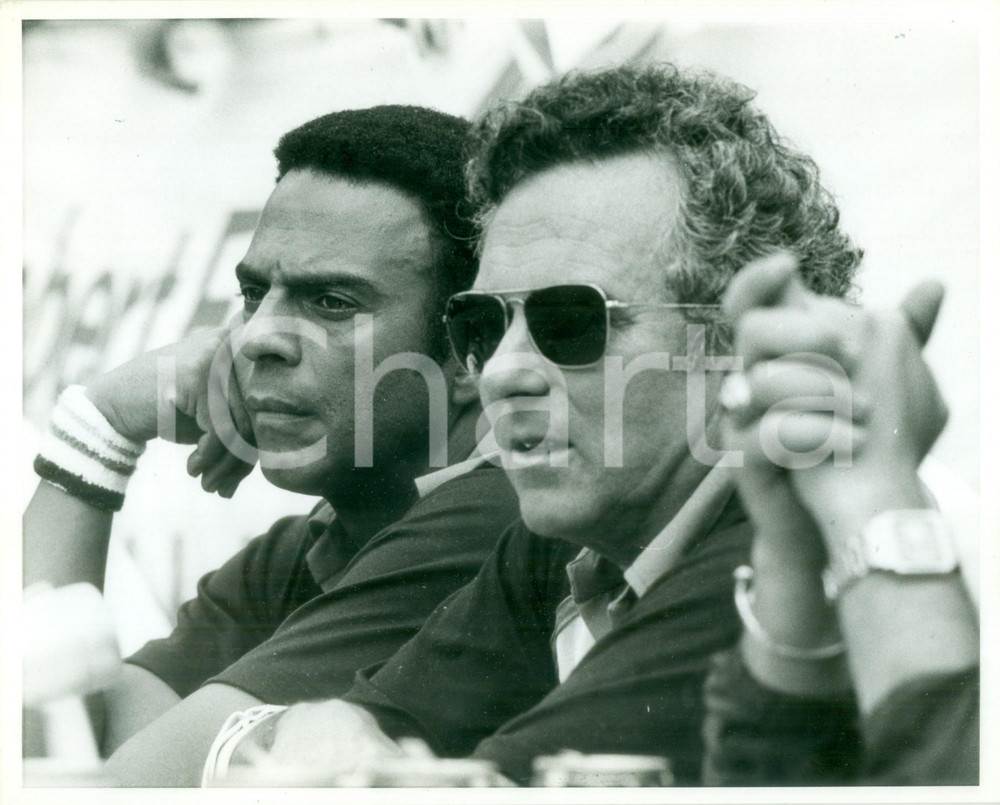 Fotografia d epoca originale 1979 NEW YORK Andrew YOUNG Joseph CALIFANO Celebrity Tennis Tournament Foto 1