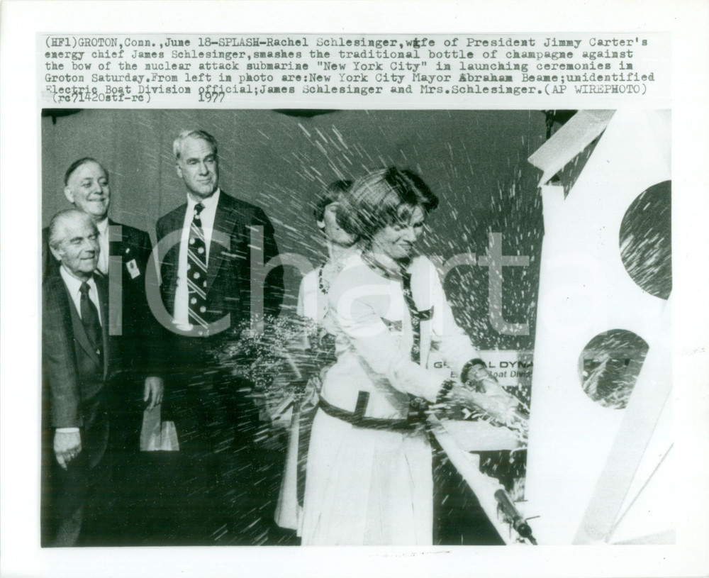 Fotografia d epoca originale 1977 GROTON USA Rachel SCHLESINGER vara sottomarino atomicao NEW YORK Foto 1