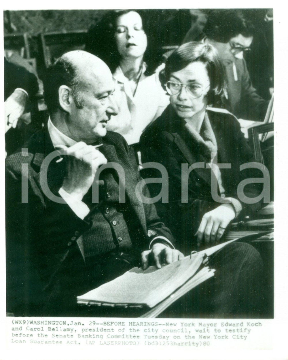 Fotografia d epoca originale 1980 WASHINGTON Sindaco Edward KOCH con Carol BELLAMY al Senato Fotografia 1