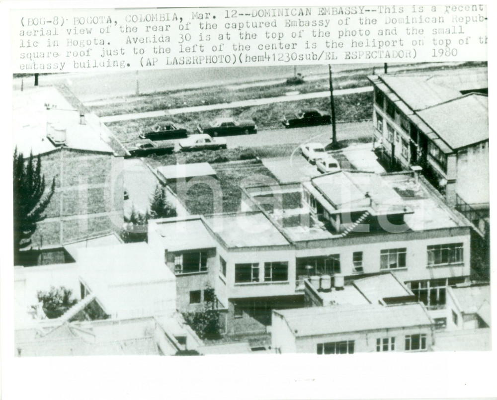 Fotografia d epoca originale 1980 BOGOTA COLOMBIA Veduta aerea dell Ambasciata Dominicana Fotografia 1