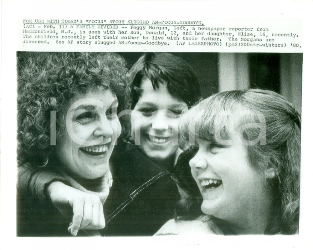 Fotografia d epoca originale 1980 HADDONFIELD USA Peggy MORGAN con i suoi figli Fotografia 1