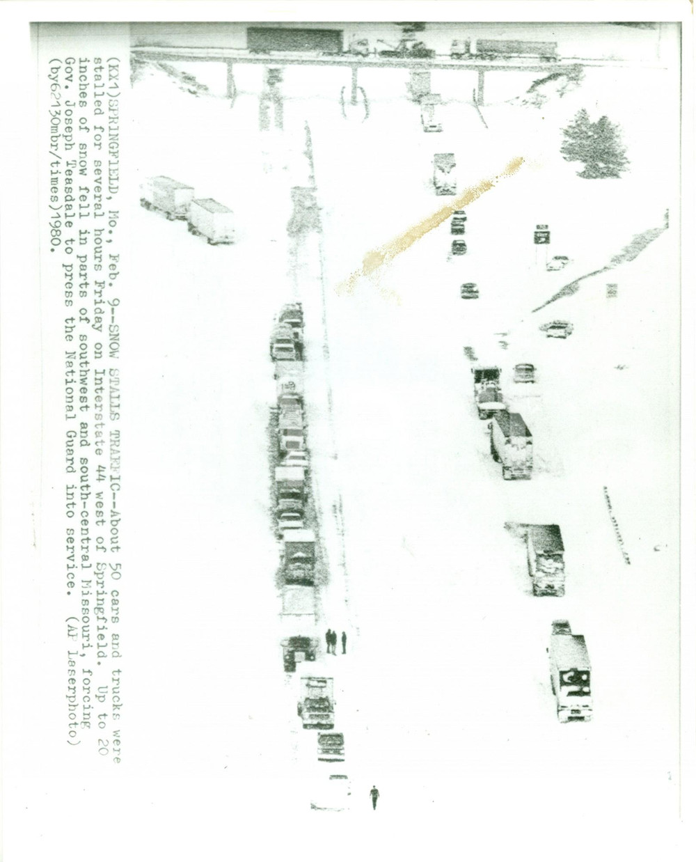 Fotografia d epoca originale 1980 SPRINGFIELD USA Traffico bloccato dalla neve sull INTERSTATE 44 Foto 1