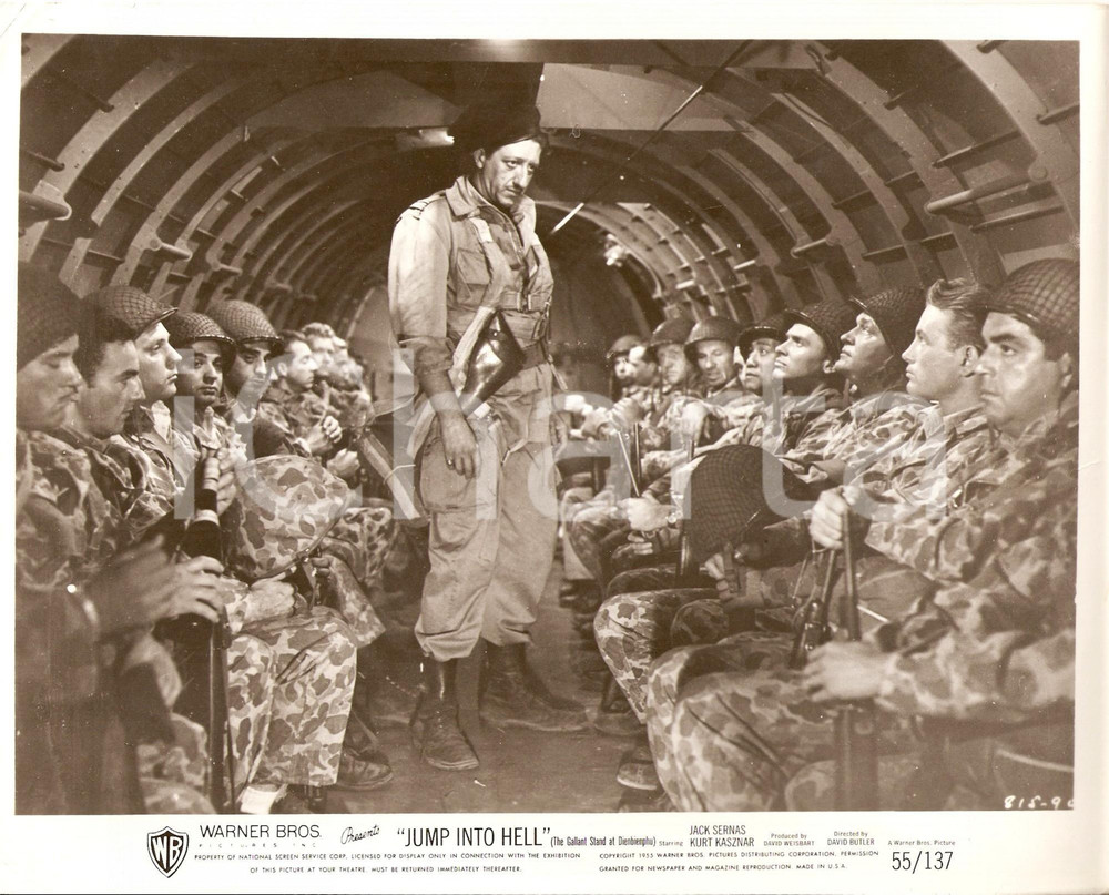 Fotografia d epoca originale 1955 JUMP INTO HELL Maurice MARSAC motiva soldati aereo Regia David BUTLER Foto 1
