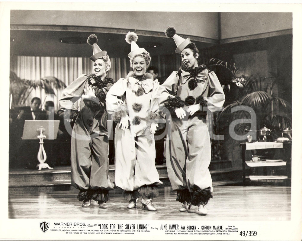 Fotografia d epoca originale 1949 LOOK FOR THE SILVER LINING June HAVER con ballerine vestite da CLOWN Foto 1