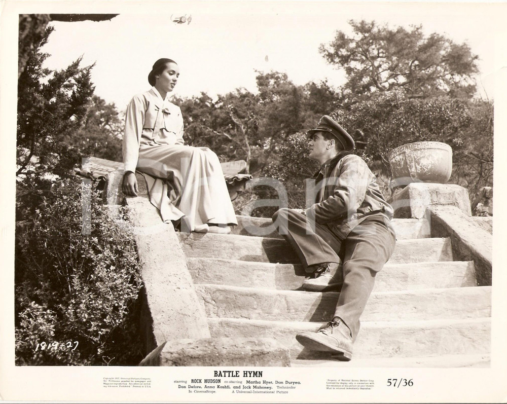 Fotografia d epoca originale 1957 BATTLE HYMN Rock HUDONS dichiara il suo amore ad Anna KASHFI Foto 25x20 cm 1