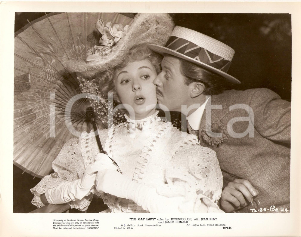 Fotografia d epoca originale 1949 TROTTIE TRUE Michael MEDWIN bacia Lana MORRIS Regia di Brian HURST Foto 1