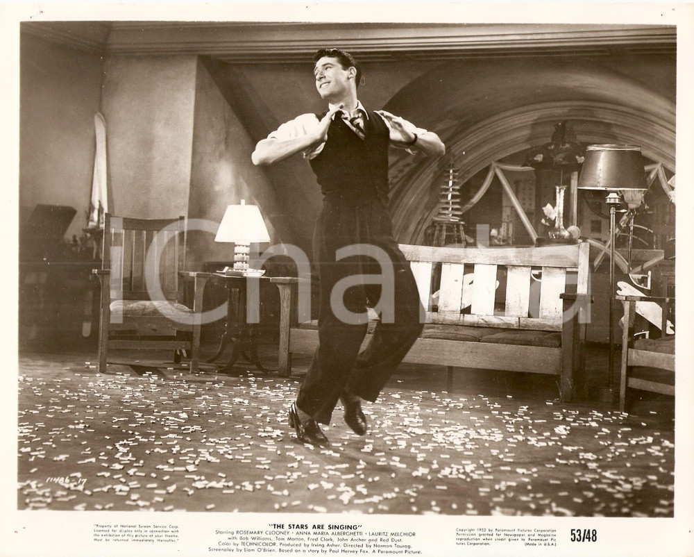 Fotografia d epoca originale 1953 STARS ARE SINGING Ballerino spegne mozziconi con TIP TAP Norman TAUROG Foto 1