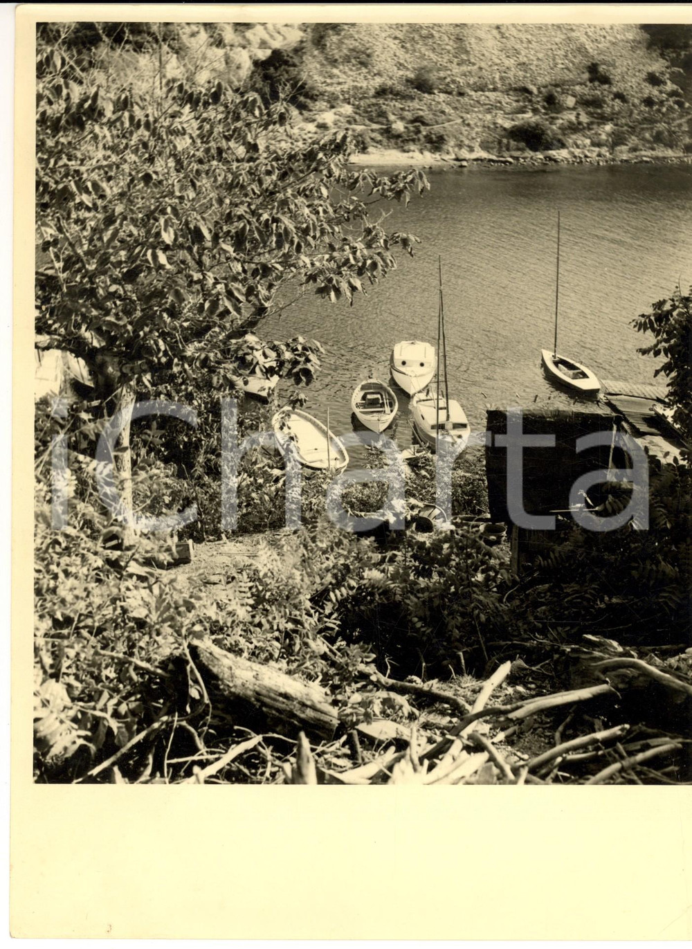 Fotografia d epoca originale 1950 ca COTE D AZUR FRANCE Barche in un insenatura Foto ARTISTICA 17x24 cm 1