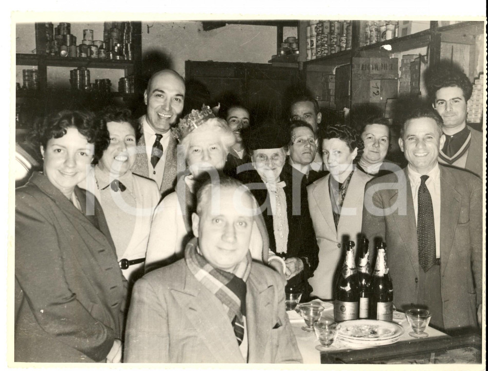 Fotografia d epoca originale 1960 SALON FRANCE Una festa di inaugurazione Foto MONNIER 24x18 cm 1