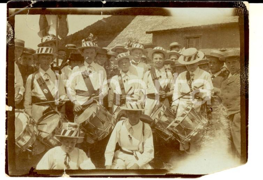 Fotografia d epoca originale 1920 ca PROVENCE ? Giovani tamburini in costume tradizionale Foto VINTAGE 9x7 1