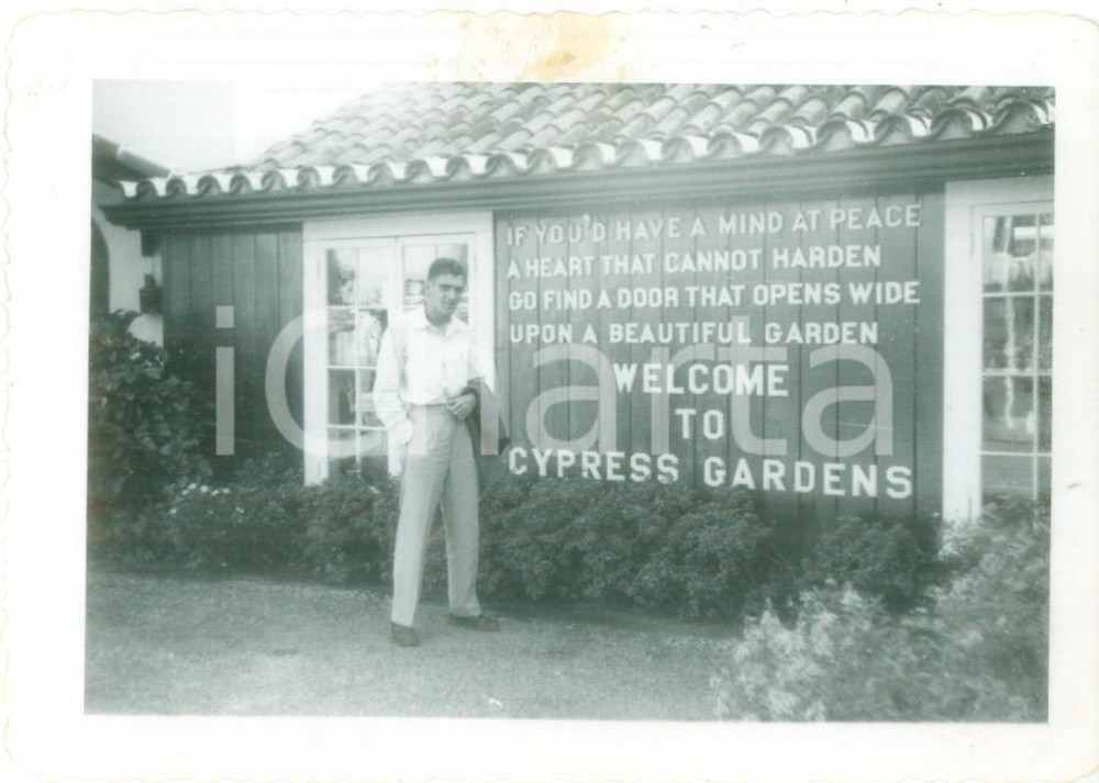 Fotografia d epoca originale 1953 WINTER HAVEN FLORIDA USA Cadetto militare francese a CYPRESS GARDENS Foto 1