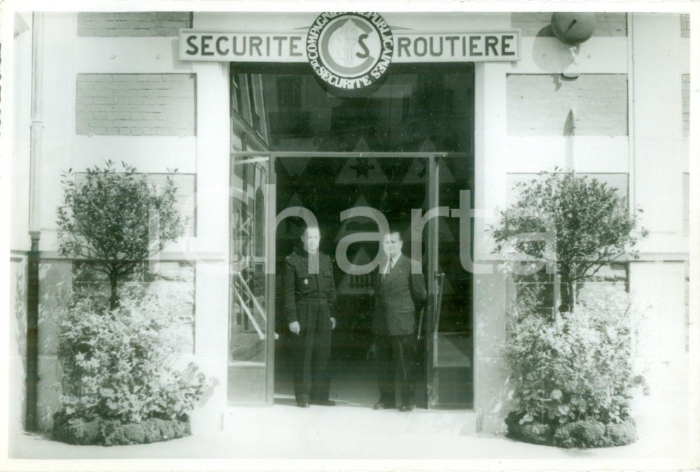 Fotografia d epoca originale 1945 ca VICHY F Ufficio delle Compagnies Républicaines de Sécurités Foto 1