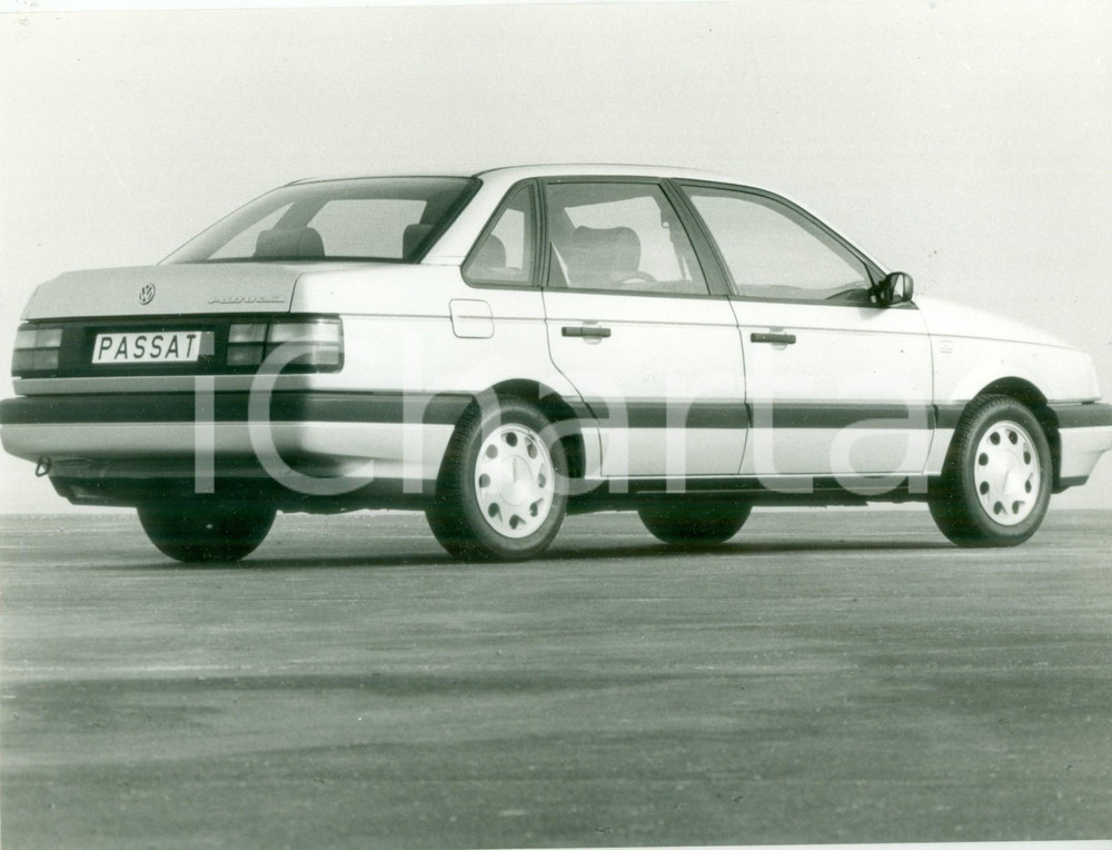 Fotografia d epoca originale 1988 PARIS Foto pubblicitaria Volkswagen PASSAT Fotografia seriale 1