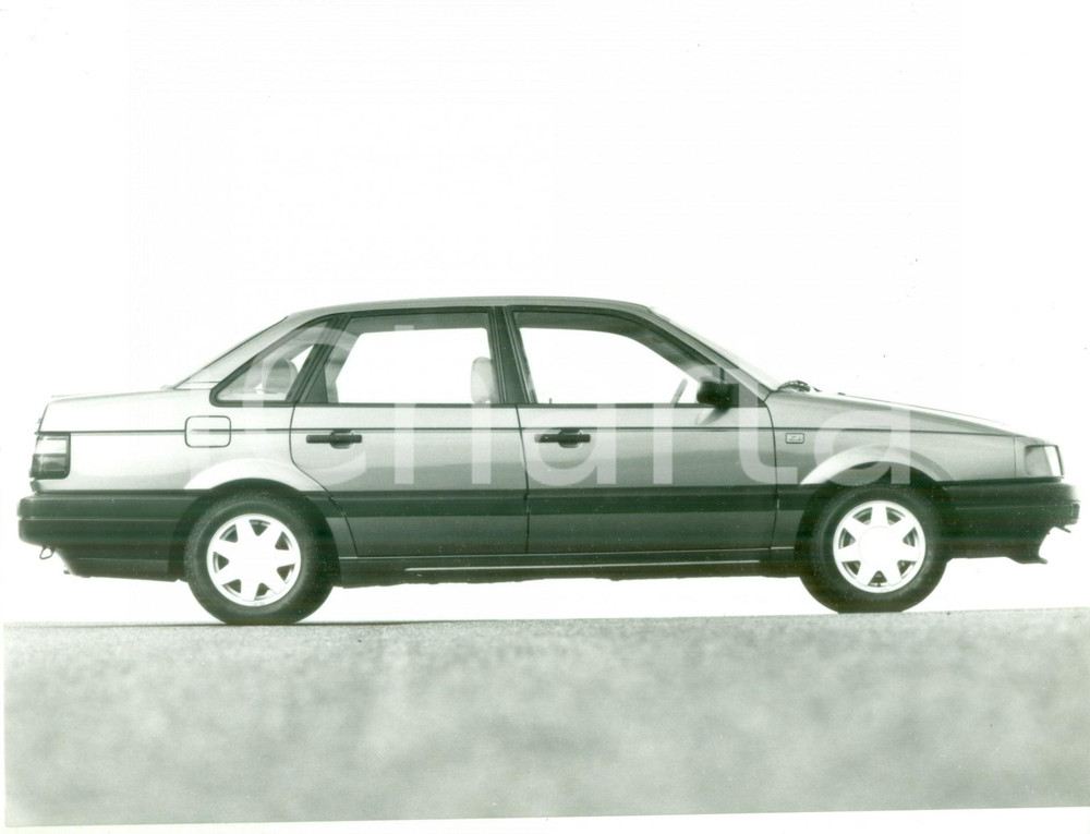 Fotografia d epoca originale 1988 PARIS Foto pubblicitaria Volkswagen PASSAT Fotografia seriale 1