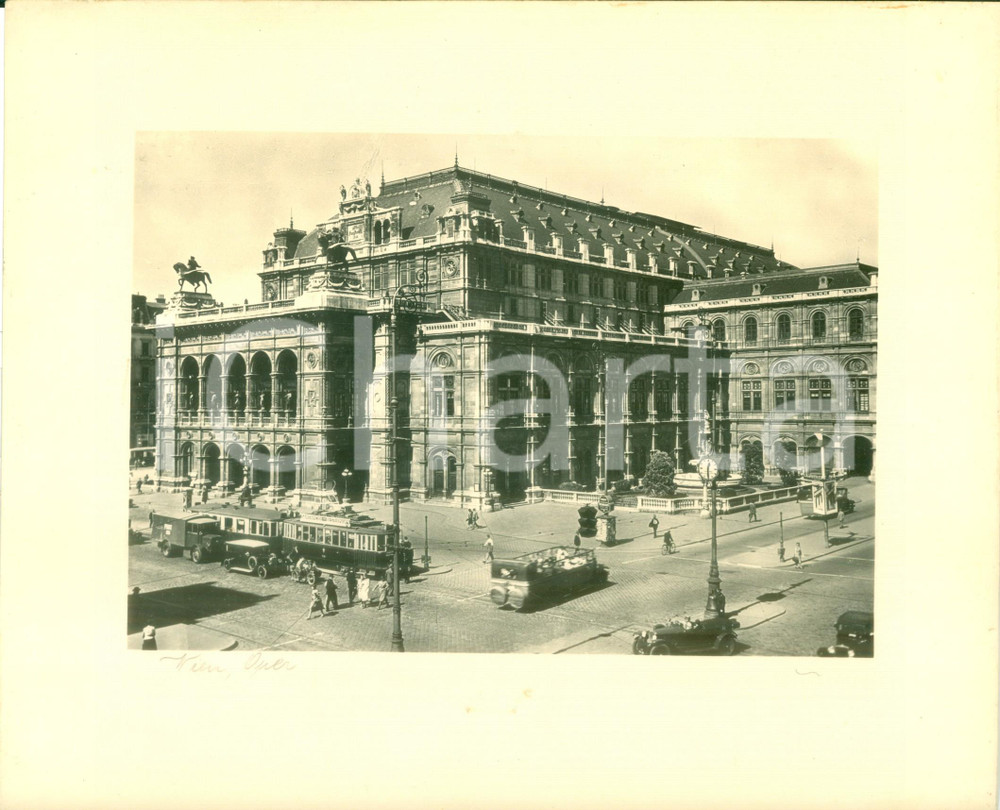 Fotografia d epoca originale 1960 ca WIEN AUSTRIA Palazzo dell Opera e tram Fotografia seriale 1