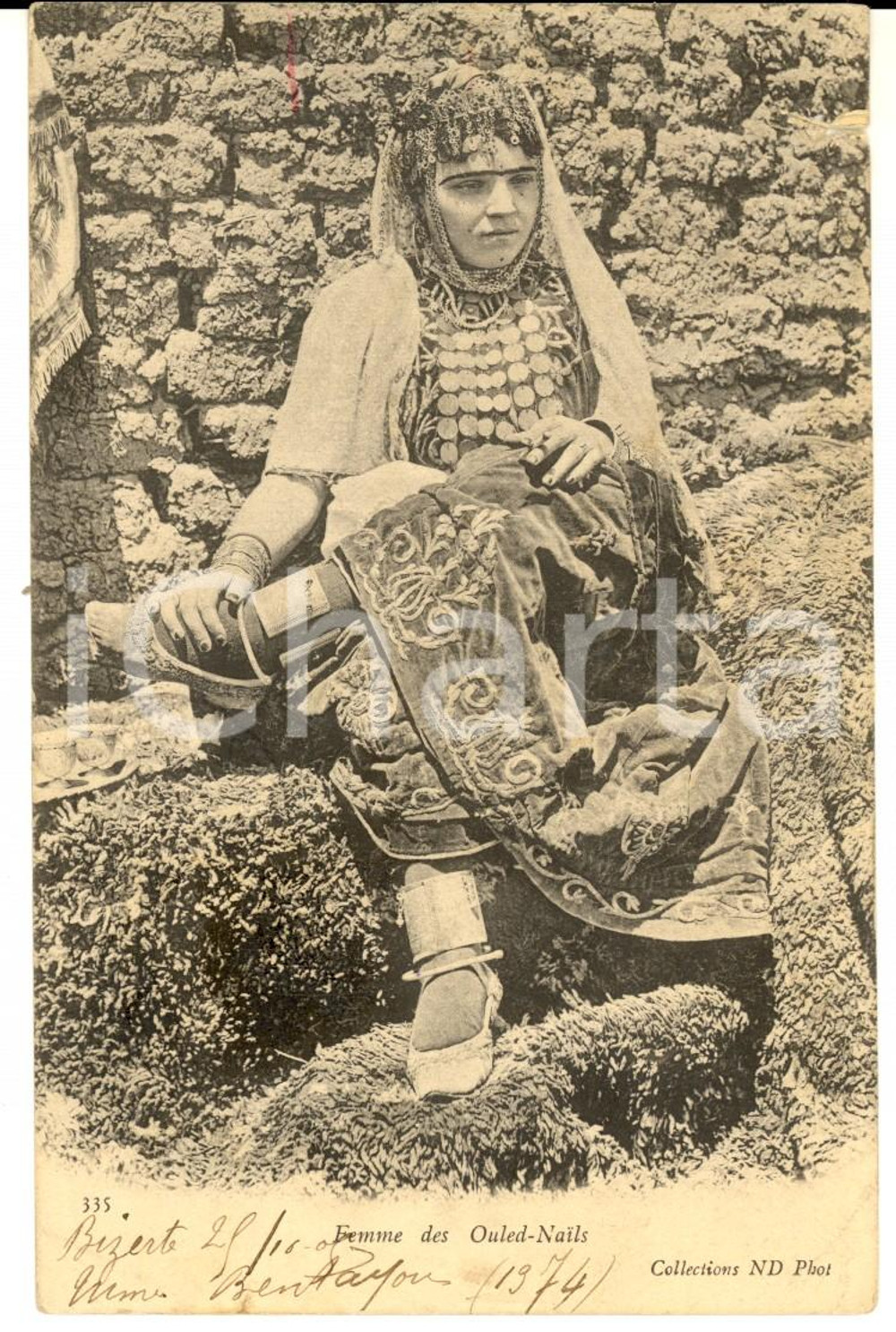 Cartolina originale da collezione 1905 COUTUMES ALGERIE Femme des OULEDNAILS Carte postale VINTAGE FP VG 1