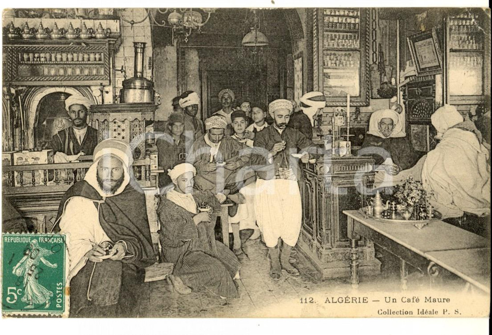 Cartolina originale da collezione 1909 COUTUMES ALGERIE Un cafÃ© maure Carte postale VINTAGE FP VG 1