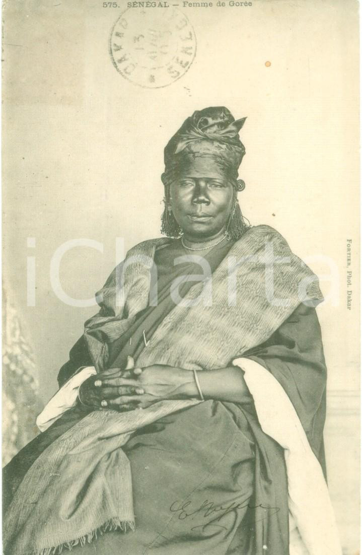 Cartolina originale da collezione 1905 SENEGAL COSTUMI Donna di GorÃ©e in abito tipico Cartolina FP VG 1