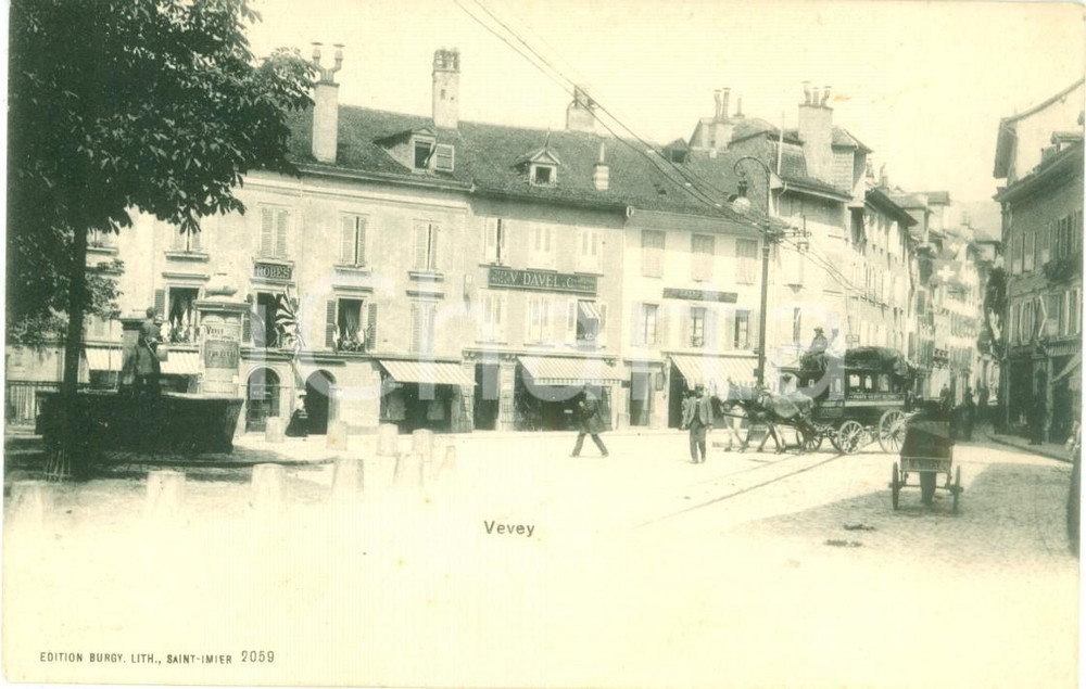 Cartolina originale da collezione 1900 ca VEVEY SVIZZERA Carrozza postale attraversa la piazza Cartolina FP NV 1