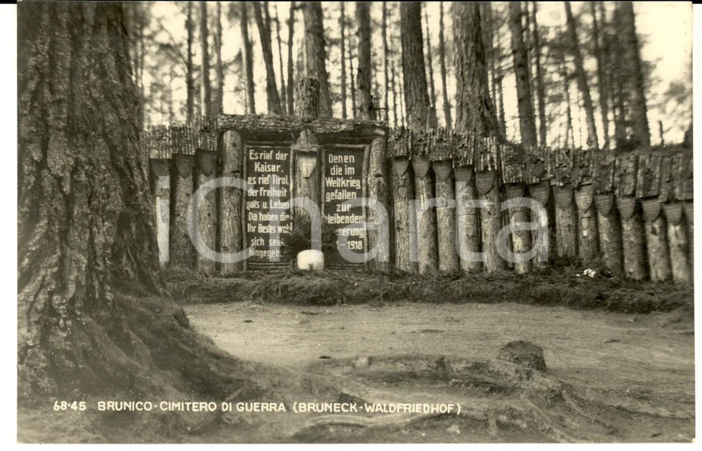 Cartolina originale da collezione 1950 ca BRUNICO / BRUNECK BZ Cimitero di guerra Cartolina postale FP NV 1