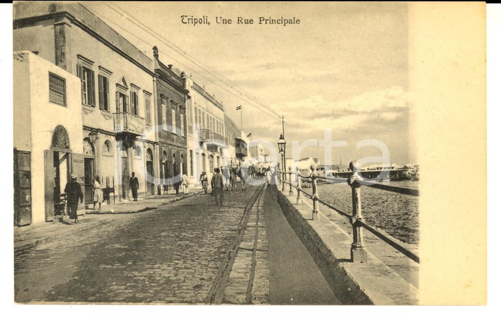 Cartolina originale da collezione 1915 ca TRIPOLI LIBIA Strada principale Cartolina postale ANIMATA FP NV 1