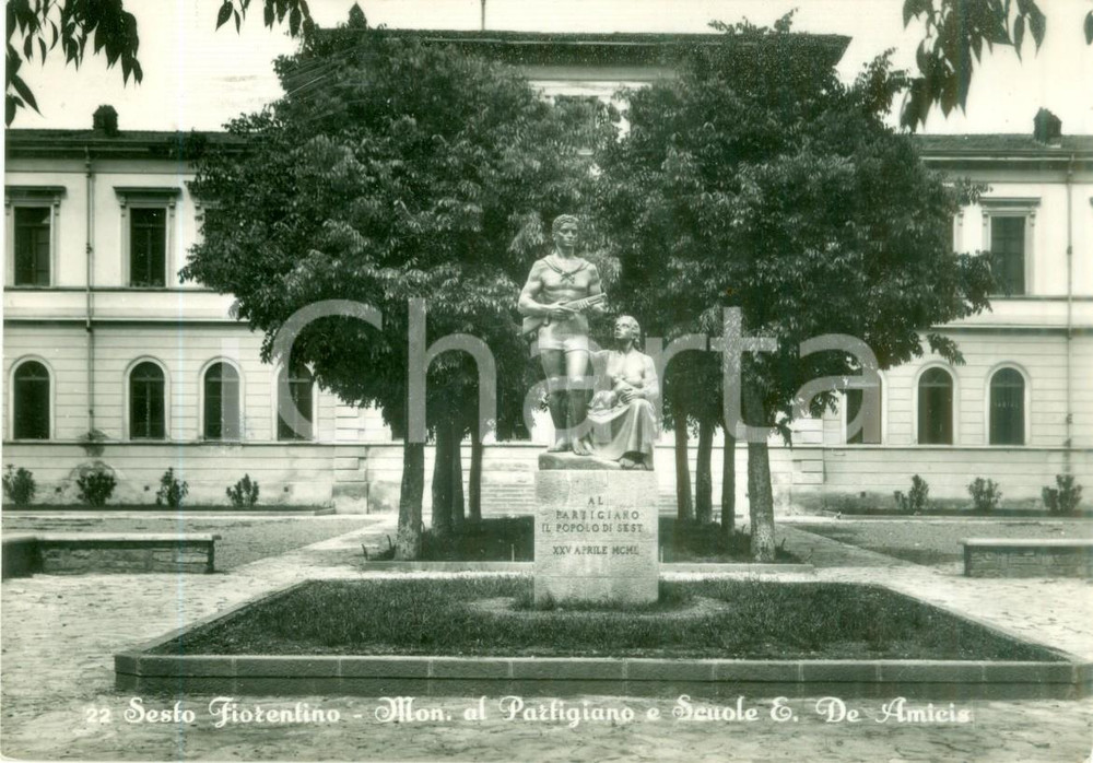 Cartolina originale da collezione 1955 SESTO FIORENTINO Monumento al Partigiano Scuole DE AMICIS Cartolina FG VG 1