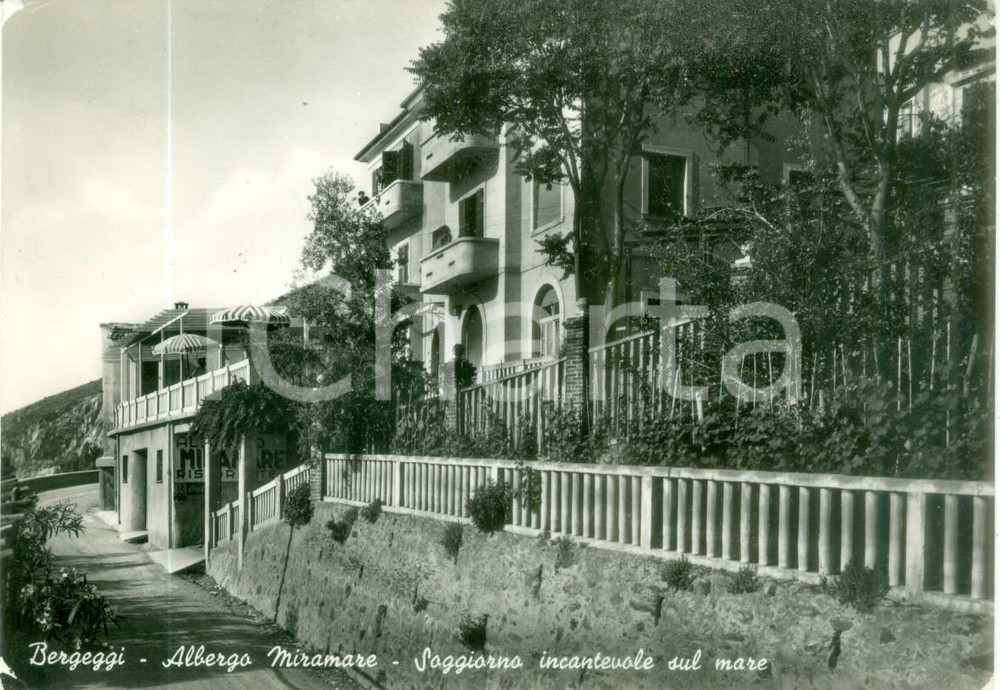 Cartolina originale da collezione 1954 BERGEGGI SV Albergo MIRAMARE Soggiorno sul mare Cartolina FG VG 1