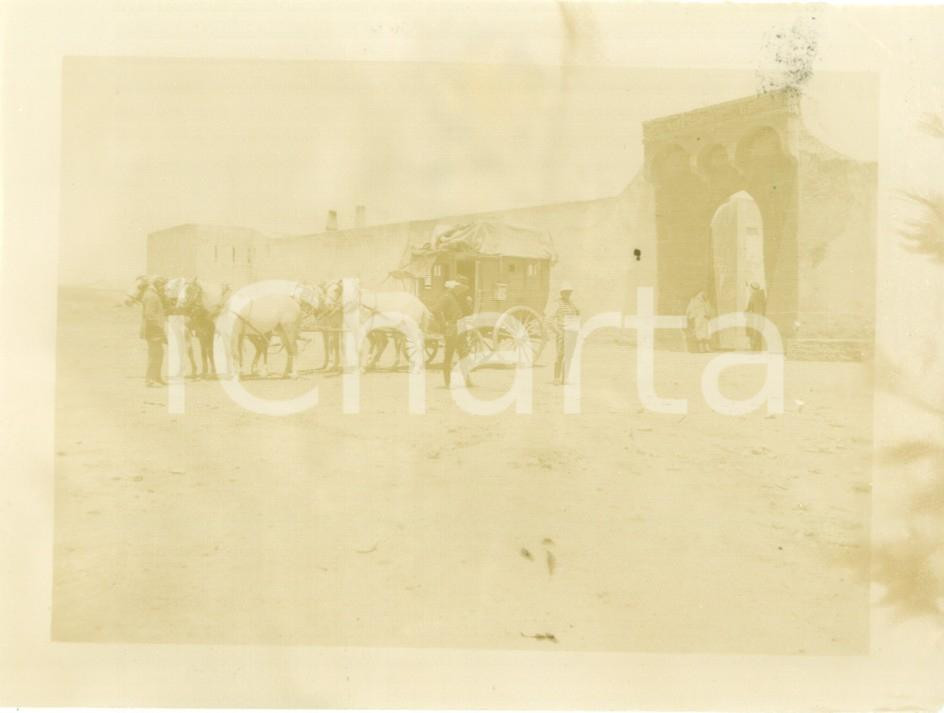 Fotografia d epoca originale 1894 ALGER ALGERIE Un caravanserraglio alla porta della cittÃ  Foto cm 12 x 9 1