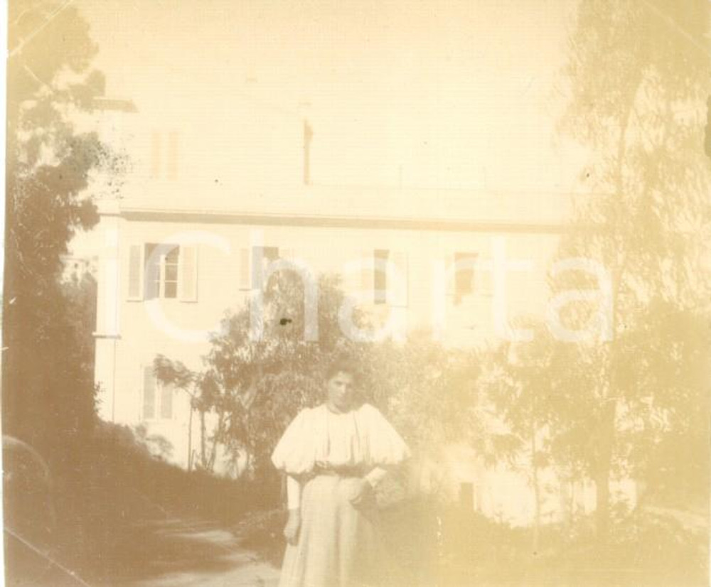 Fotografia d epoca originale 1892 MEDEA ALGERIE Ritratto della moglie di un ufficiale francese Foto 8 x 7 1
