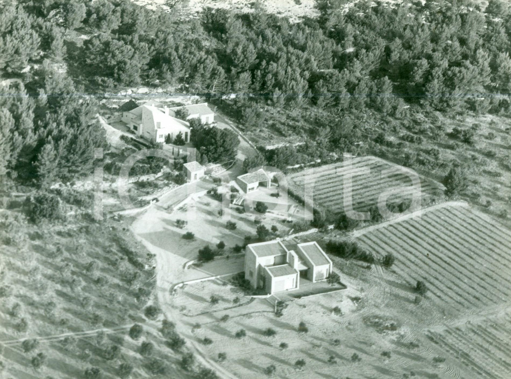 Fotografia d epoca originale 1950 ca FRANCE Veduta aerea della tenuta di Christian La Menace Fotografia 1