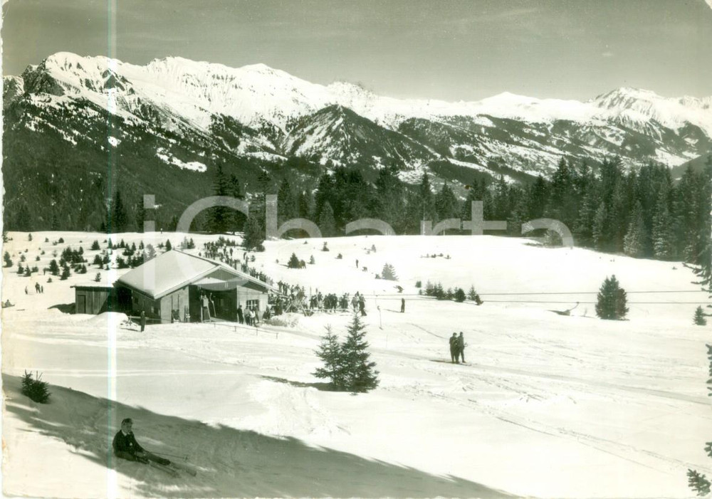 Cartolina originale da collezione 1975 ca BRAMBRUESCH SVIZZERA Le piste da sci e il rifugio Cartolina FG VG 1