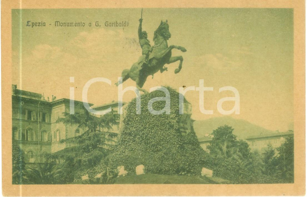 Cartolina originale da collezione 1930 ca LA SPEZIA Monumento equestre a Giuseppe GARIBALDI Cartolina FP NV 1