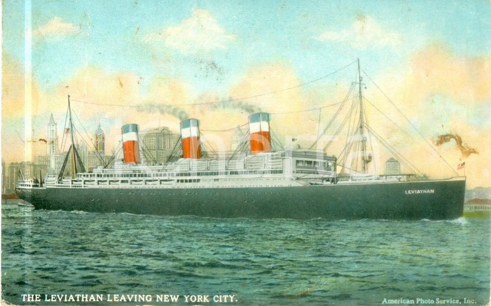 Cartolina originale da collezione 1928 NEW YORK CITY USA Transatlantico LEVIATHAN lascia porto Cartolina FP VG 1