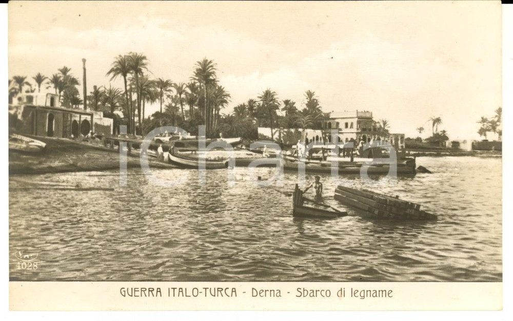 Cartolina originale da collezione 1912 GUERRA ITALOTURCA DERNA Sbarco di legname Cartolina VAT 4028 FP NV 1