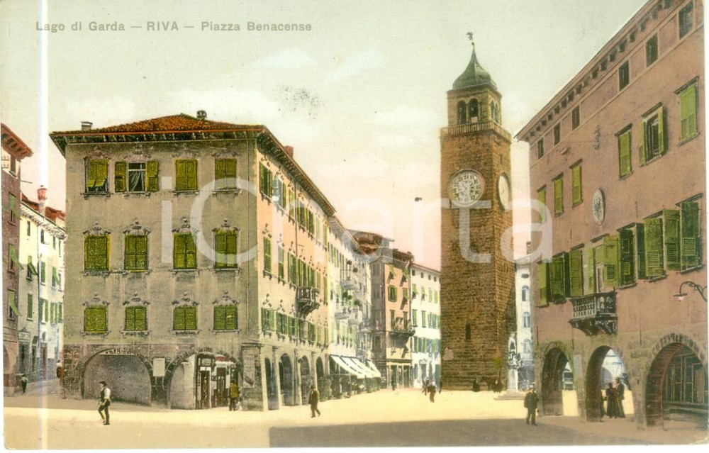 Cartolina originale da collezione 1935 ca RIVA DEL GARDA TN Piazza BENACENSE Cartolina ANIMATA FP NV 1