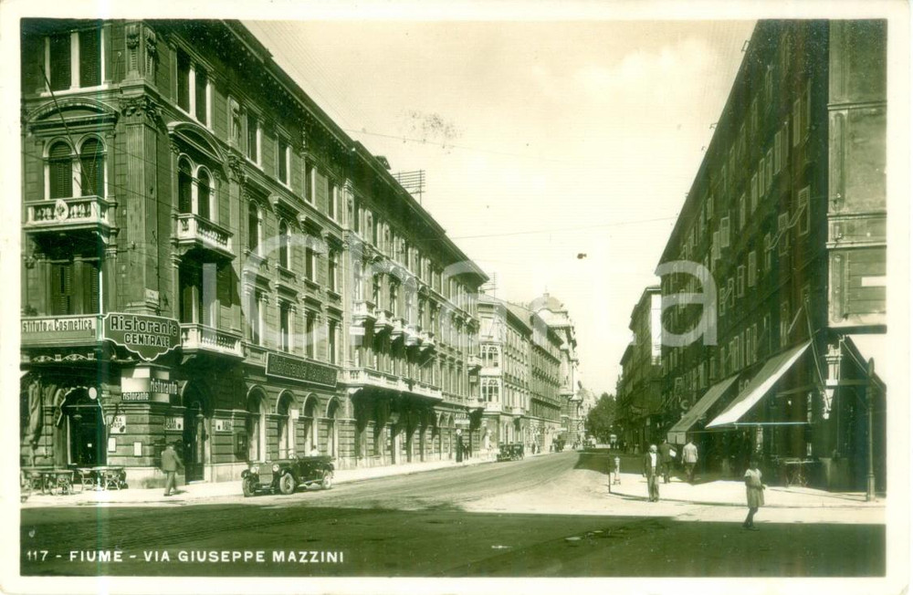Cartolina originale da collezione 1936 FIUME Ristorante Centrale in Via Giuseppe MAZZINI Cartolina FP VG 1