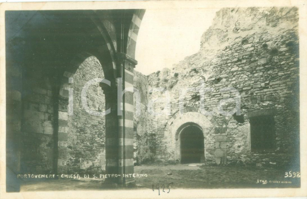 Cartolina originale da collezione 1930 ca PORTO VENERE SP Interno della Chiesa di SAN PIETRO Cartolina FP NV 1