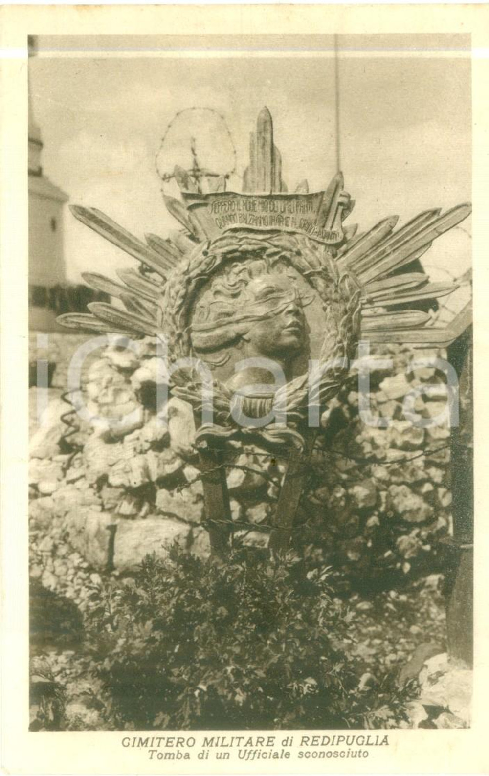 Cartolina originale da collezione 1935 ca CIMITERO MILITARE DI REDIPUGLIA Tomba Ufficiale sconosciuto Cartolina FP 1