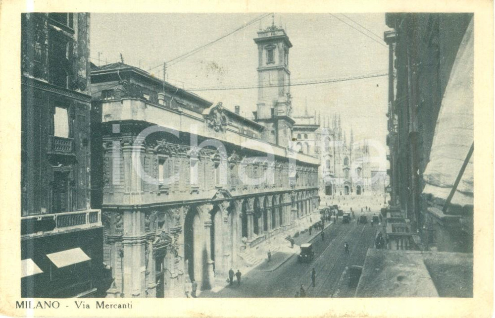 Cartolina originale da collezione 1936 MILANO Veduta di Via Mercanti con automobili Cartolina FP VG 1