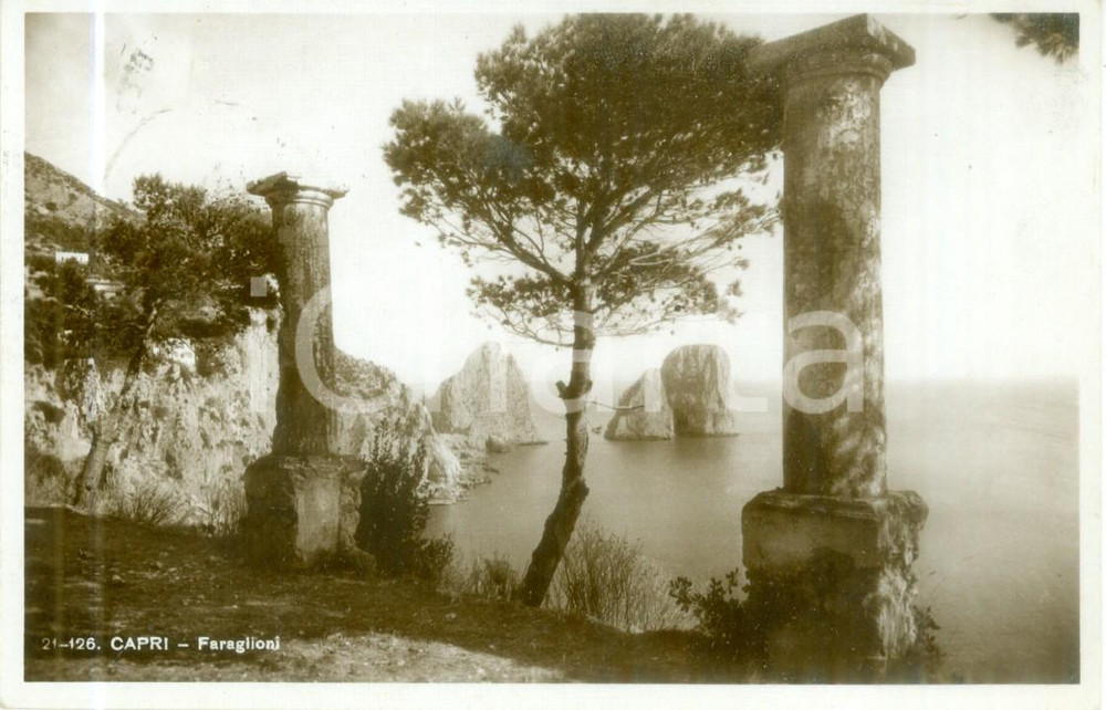 Cartolina originale da collezione 1934 CAPRI NA Panorama dei Faraglioni dalle colonne Cartolina FP VG 1