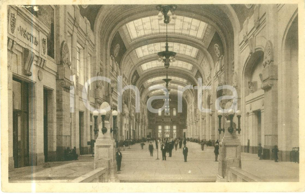 Cartolina originale da collezione 1938 MILANO Interno piano superiore della Stazione Centrale Cartolina FP VG 1