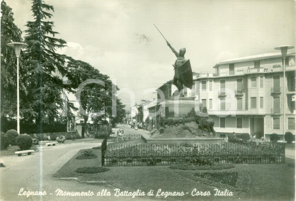 Cartolina originale da collezione 1954 LEGNANO MI Monumento alla Battaglia in Corso ITALIA Cartolina FG VG 1