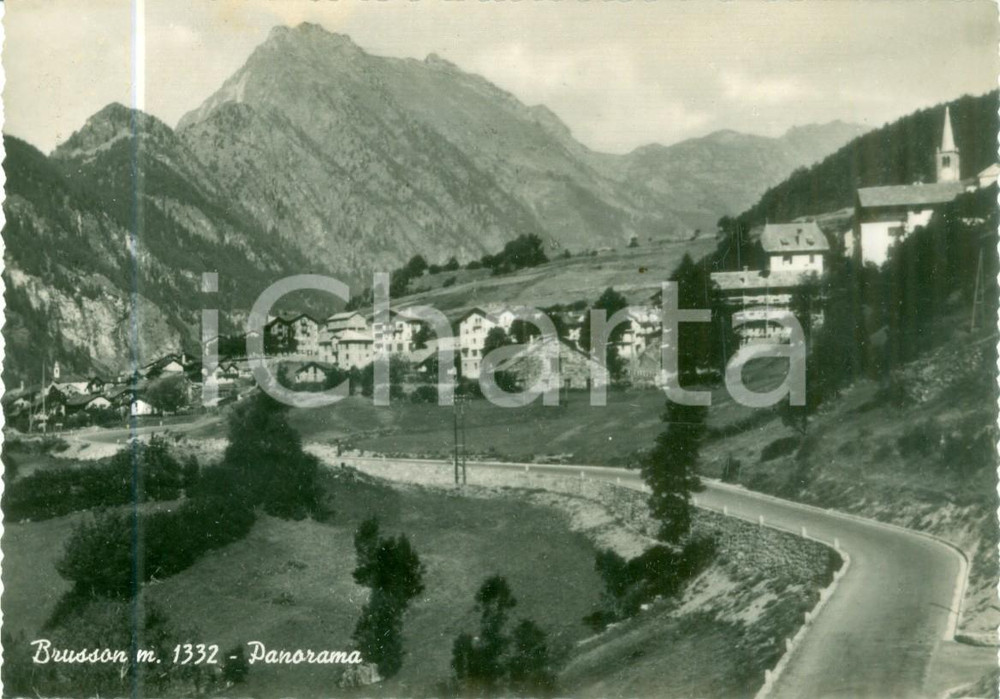 Cartolina originale da collezione 1960 ca BRUSSON AO Panorama del paese nella valle Cartolina FG VG 1