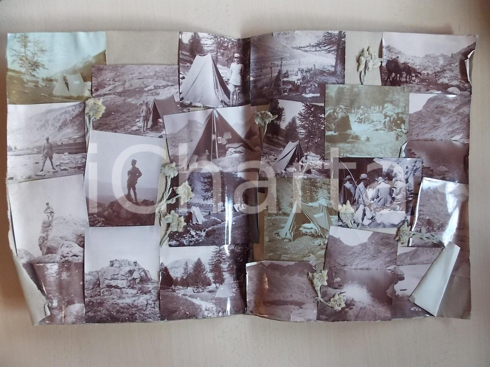 Fotografia d epoca originale 1917 WW1 ZONA DI GUERRA TRENTINO Alpini al campo Foglio album foto 50x30 cm 1