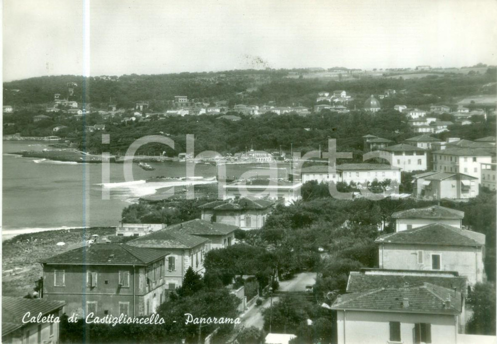 Cartolina originale da collezione 1965 CALETTA DI CASTIGLIONCELLO LI Panorama del paese Cartolina FG VG 1