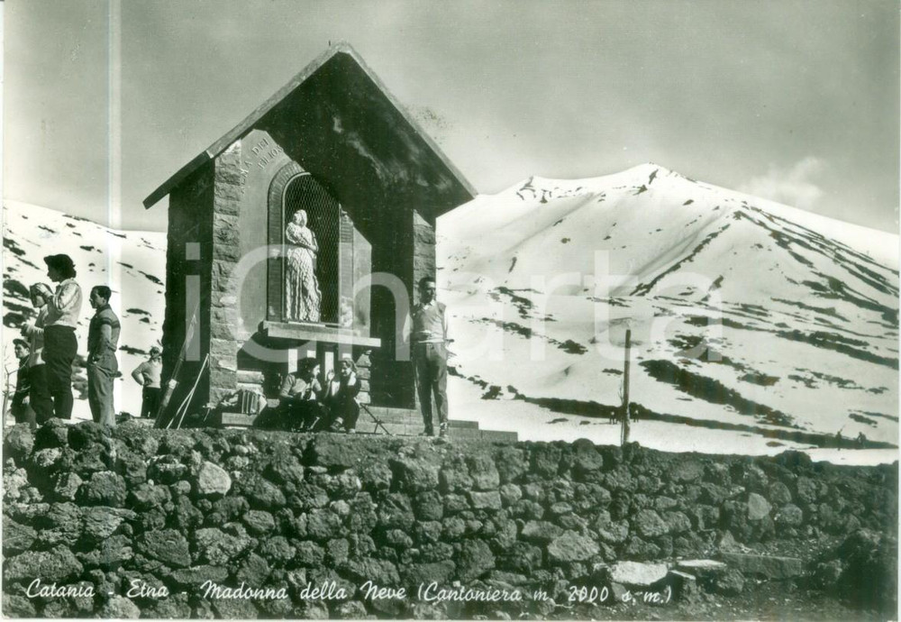 Cartolina originale da collezione 1965 ca CATANIA Sciatori alla Madonna della Neve sull ETNA Cartolina FG NV 1