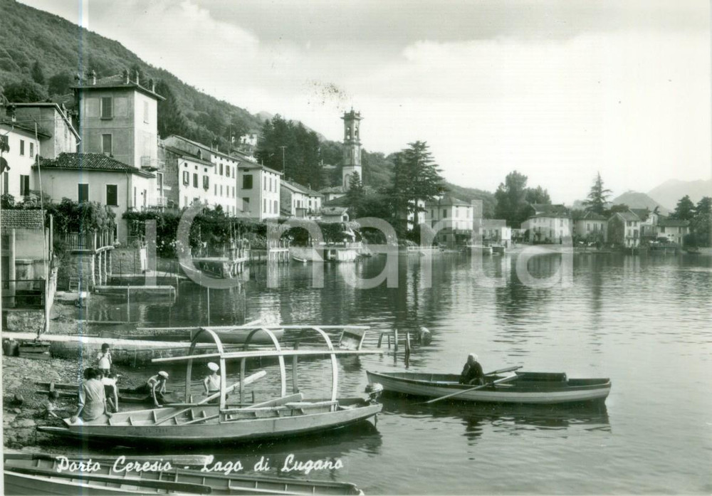 Cartolina originale da collezione 1965 ca PORTO CERESIO VA Batell attraccano al porticciolo Cartolina FG NV 1