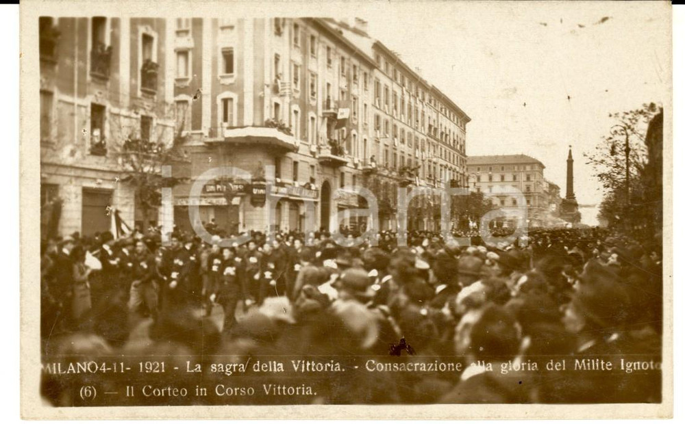 Cartolina originale da collezione 1921 MILANO Sagra della Vittoria  Corteo in corso Vittoria per Milite Ignoto 1