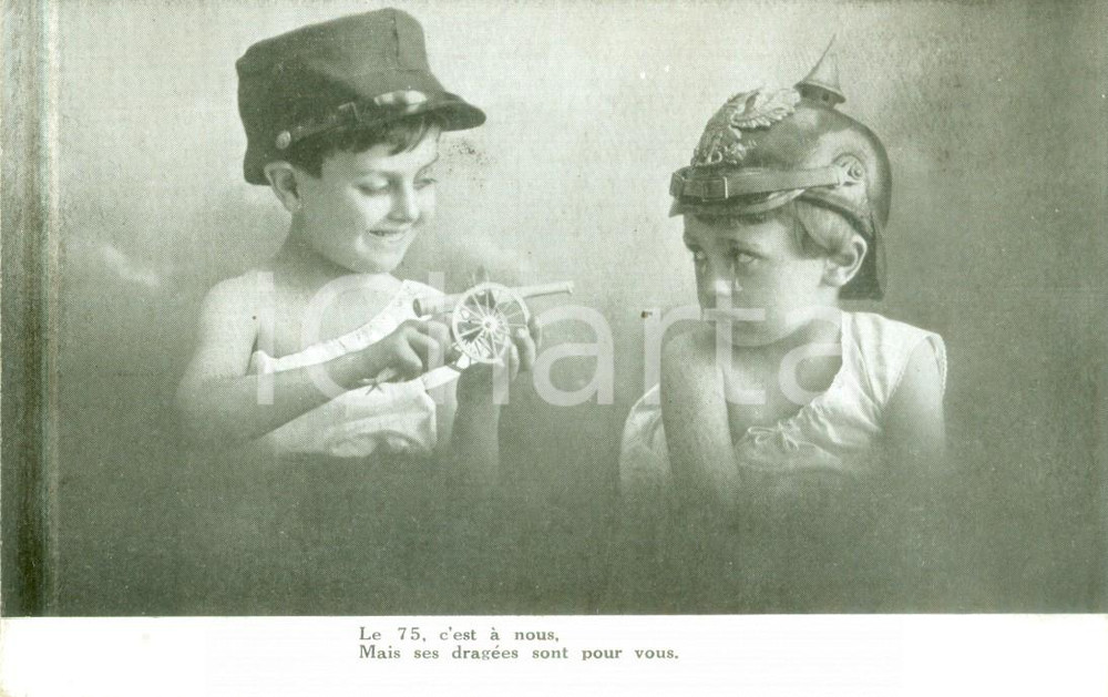 Cartolina originale da collezione 1920 ca ARTIGLIERIA FRANCESE Piccoli soldatini con cannone 75 mm 1897 Cartolina 1